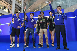 Valentino Rossi, Yamaha Factory Racing, Maverick Viñales, Yamaha Factory Racing, Johann Zarco, Monst