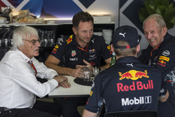 Керівник Red Bull Racing Крістіан Хорнер, Берні Екклстоун, Макс Ферстаппен, Red Bull Racing, консуль