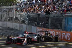 Maro Engel, Venturi Formula E, leads Andre Lotterer, Techeetah