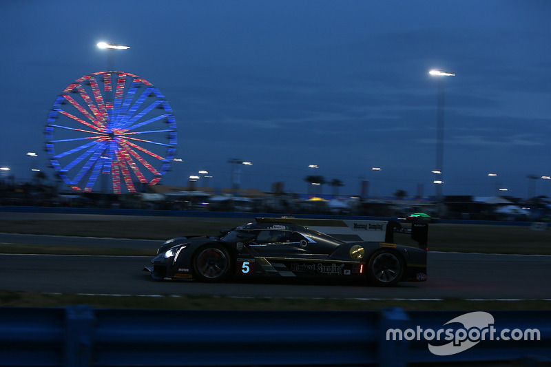 #5 Action Express Racing Cadillac DPi: Жоао Барбоза, Філіпе Альбукерке, Крістіан Фіттіпальді