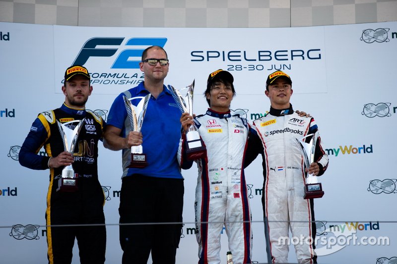 Nobuharu Matsushita, Carlin Luca Ghiotto, UNI Virtuosi Racing and Nyck De Vries, ART Grand Prix