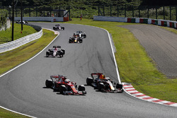 Max Verstappen, Red Bull Racing RB13, Sebastian Vettel, Ferrari SF70H, startta