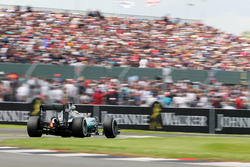 Lewis Hamilton, Mercedes AMG F1 W07 Hybrid