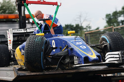 De Sauber C35 van Marcus Ericsson, Sauber F1 Team na zijn crash
