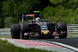 Carlos Sainz Jr., Scuderia Toro Rosso STR11