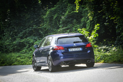 Peugeot 308 GTi by Peugeot Sport
