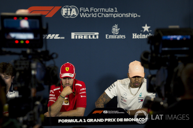 Sebastian Vettel, Ferrari e Lewis Hamilton, Mercedes-AMG F1, nella conferenza stampa