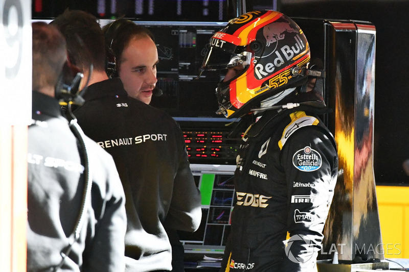 Карлос Сайнс, Renault Sport F1 Team