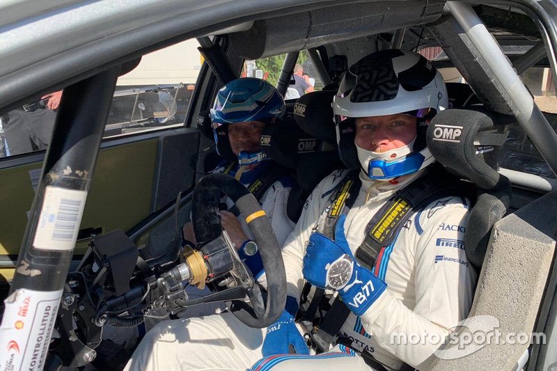 Valtteri Bottas teste la Toyota Yaris WRC