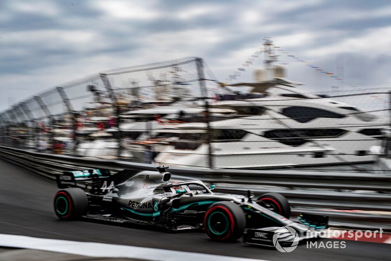 Льюис Хэмилтон, Mercedes AMG F1 W10
