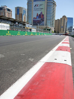The start / finish straight