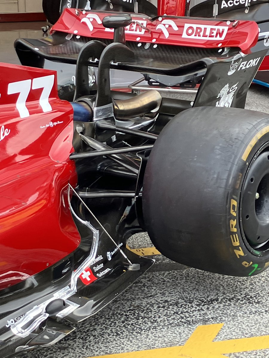 Alfa Romeo C42 car detail