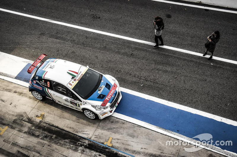 Паоло Андреуччі та Анна Андреуччі, Peugeot 208 T16