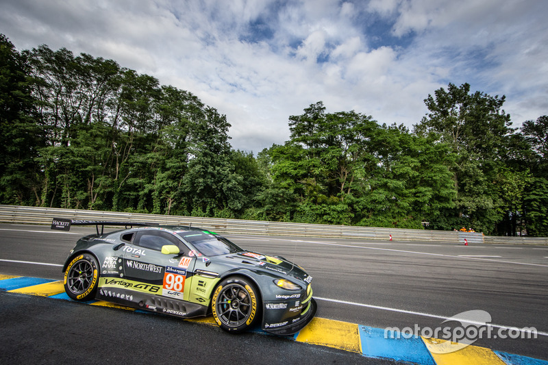 #98 Aston Martin Racing Aston Martin Vantage: Paul Dalla Lana, Pedro Lamy, Mathias Lauda