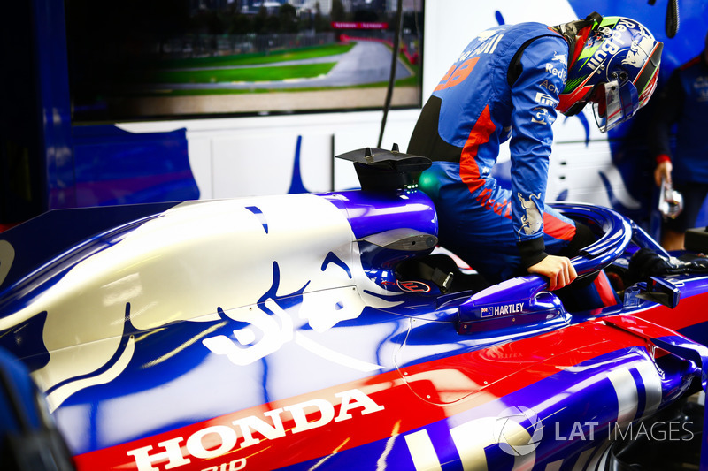 Brendon Hartley colocou sua Toro Rosso em 16º