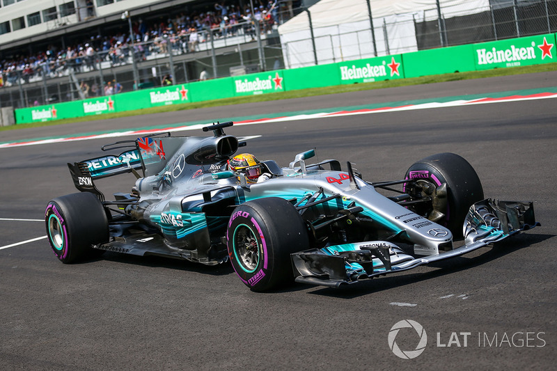 Lewis Hamilton, Mercedes-Benz F1 W08