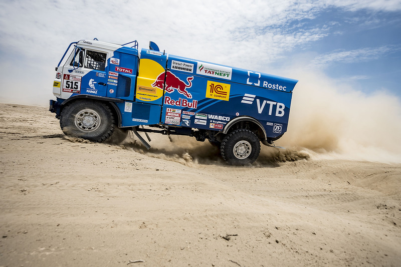 #515 Team Kamaz Master: Антон Шибалов, Дмитро Нікітін, Іван Романов