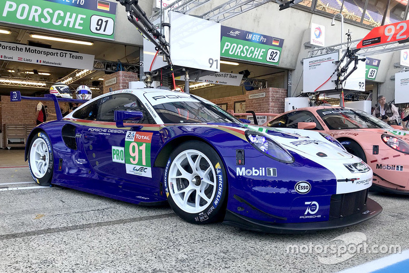 #91 Porsche GT Team Porsche 911 RSR con decoración especial