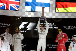 Podium: race winner Valtteri Bottas, Mercedes AMG F1, second place Lewis Hamilton, Mercedes AMG F1,