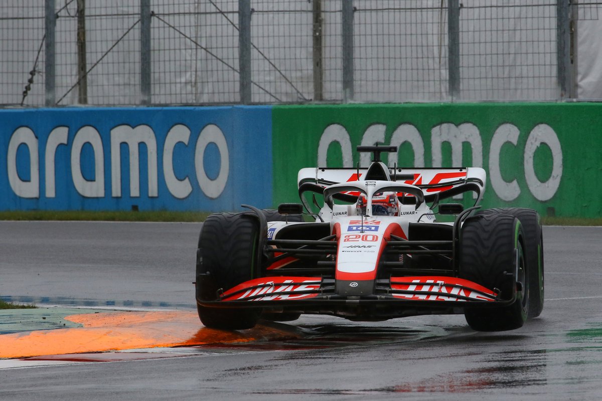 Kevin Magnussen, Haas VF-22