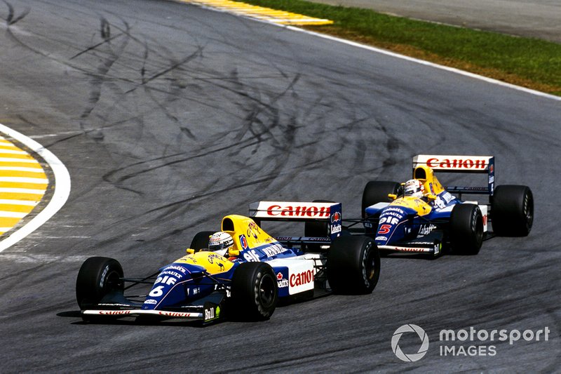 Riccardo Patrese, Williams FW14B Renault, delante de Nigel Mansell, Williams FW14B Renault