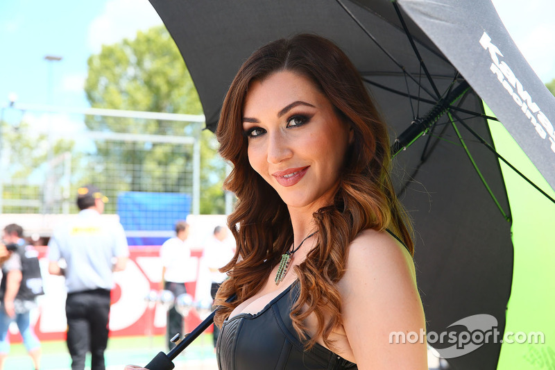 Grid girl