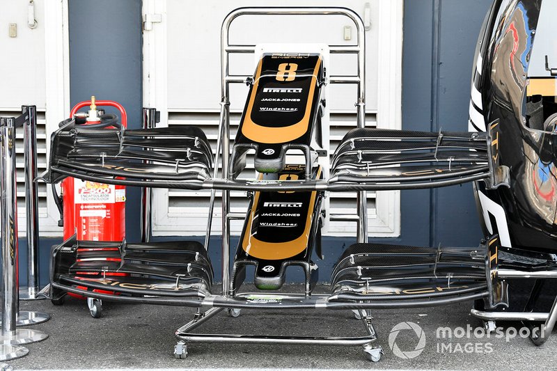 Przednie skrzydło Haas F1 Team VF-19