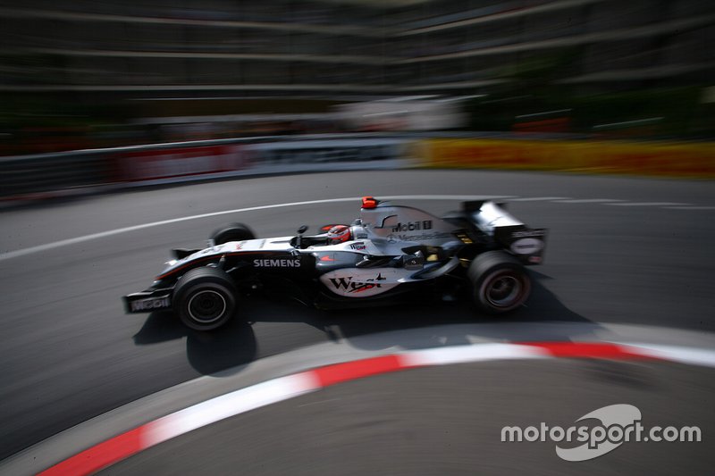 Kimi Raikkonen, McLaren Mercedes MP4-20