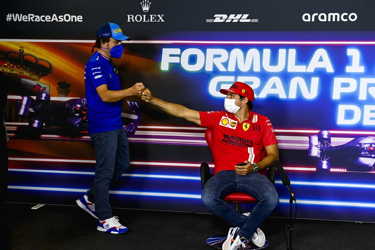 Fernando Alonso, Alpine F1 and Carlos Sainz Jr., Ferrari in the Press Conference