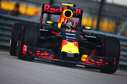 Daniil Kvyat, Red Bull Racing RB12