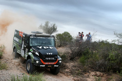 #502 Team De Rooy Iveco: Федеріко Вільягра, Адріан Якопіні, Рікардо Торлаші