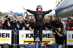 Winnaar Joseph Mawson, Van Amersfoort Racing