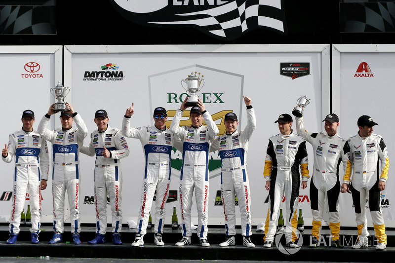 Victory lane, GTD: Winners #67 Ford Performance Chip Ganassi Racing Ford GT: Ryan Briscoe, Richard Westbrook, Scott Dixon, second place #66 Ford Performance Chip Ganassi Racing Ford GT: Joey Hand, Dirk Müller, Sebastien Bourdais, third place #3 Corvette Ra