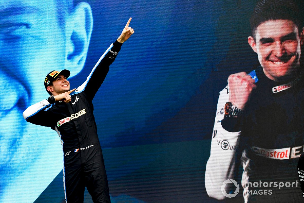 Podio: ganador Esteban Ocon, Alpine F1