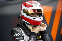 Pedro Piquet, Van Amersfoort Racing Dallara F317 - Mercedes-Benz
