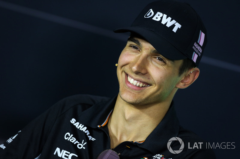 Mesmo assim, Ocon minimizou o episódio: “Tivemos uma boa discussão após a corrida e também liguei para Sergio durante a semana. Discutimos nossos pontos, então estamos todos preparados para o fim de semana e sem tensão."