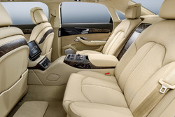 Audi A8L extended