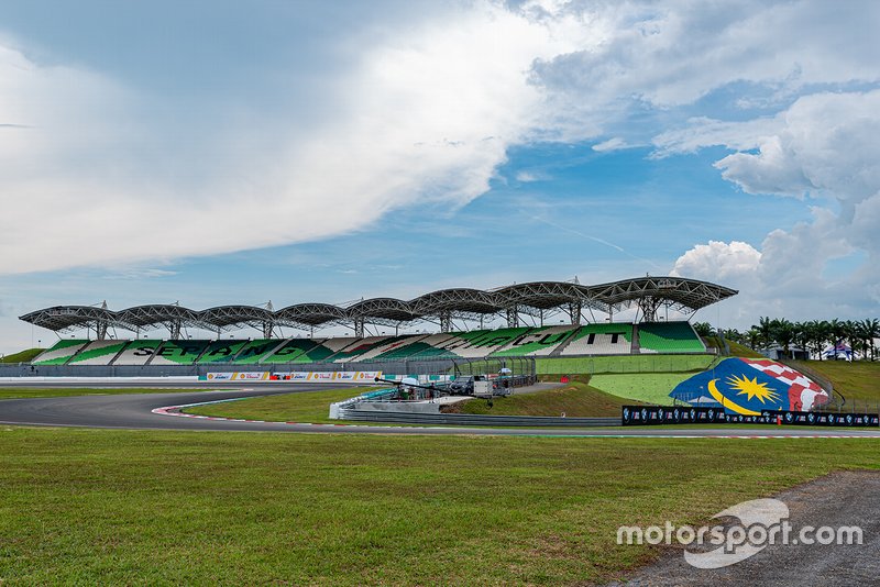 Sirkuit Internasional Sepang, Malaysia dijadwalkan menggelar tes pramusim perdana MotoGP 2021 pada Februari mendatang.