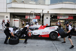 Экипаж №8 команды Toyota Gazoo Racing, Toyota TS050 Hybrid: Энтони Дэвидсон, Себастьен Буэми, Казуки Накаджима