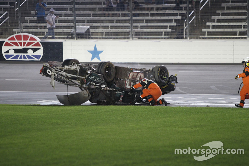 Unfall von Timothy Peters, MDM Motorsports Chevrolet