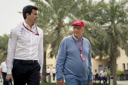 Toto Wolff, Mercedes AMG F1 Direktörü ve Niki Lauda, Mercedes AMG F1 Fahri Direktörü