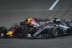 Льюіс Хемілтон, Mercedes AMG F1 W09, Макс Ферстаппен, Red Bull Racing RB14 Tag Heuer