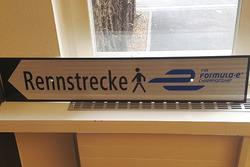 Swiss ePrix, segnaletica stradale