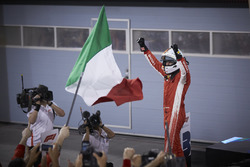 Podyum: yarış galibi Sebastian Vettel, Ferrari