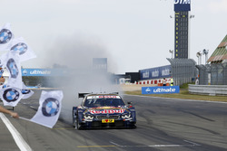 Переможець гонки Марко Віттман, BMW Team RMG, BMW M4 DTM