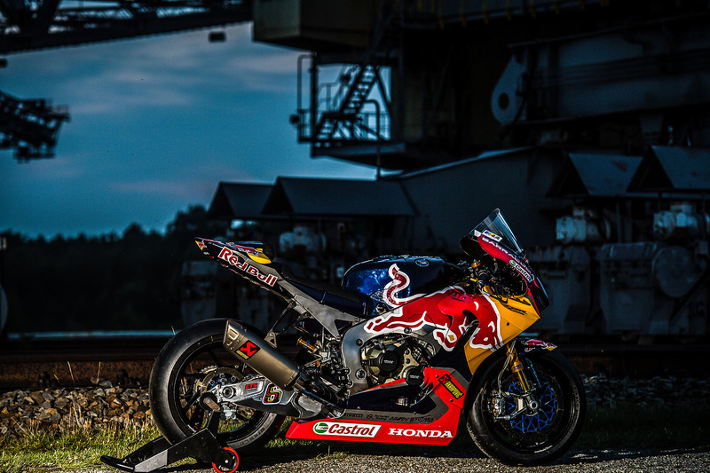 Das Bike von Stefan Bradl, Honda World Superbike Team am F60 Bagger