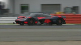 La primera carrera del Aston Martin Valkyrie