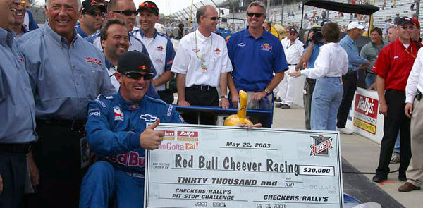 IRL: Cheever Racing wins Indy Pit Stop Challenge