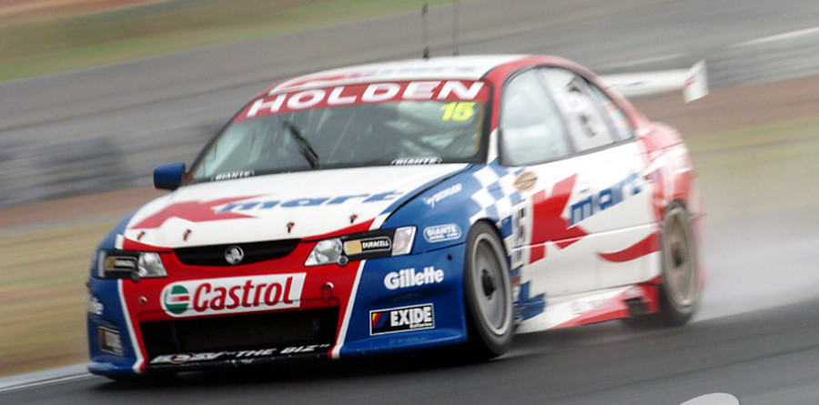 Rick Kelly swims to win at Eastern Creek Rick Kelly swims to win at Eastern Creek