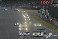 Davies leads opening laps of 24H for Audi Davies leads opening laps of 24H for Audi
